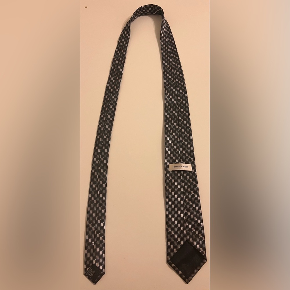 Pierre Cardin Black and Gray Patterned Tie
